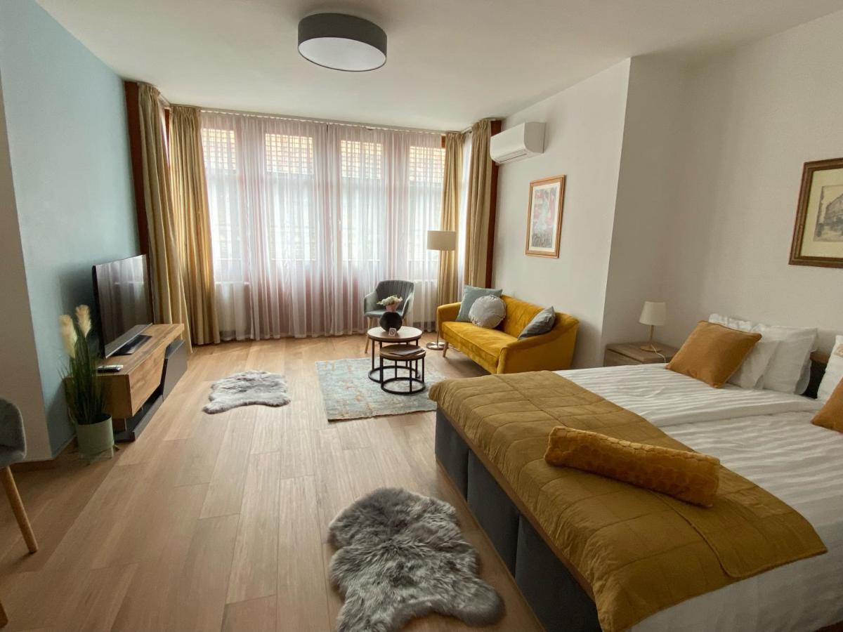 Lovag8 Apartment Будапеща Екстериор снимка
