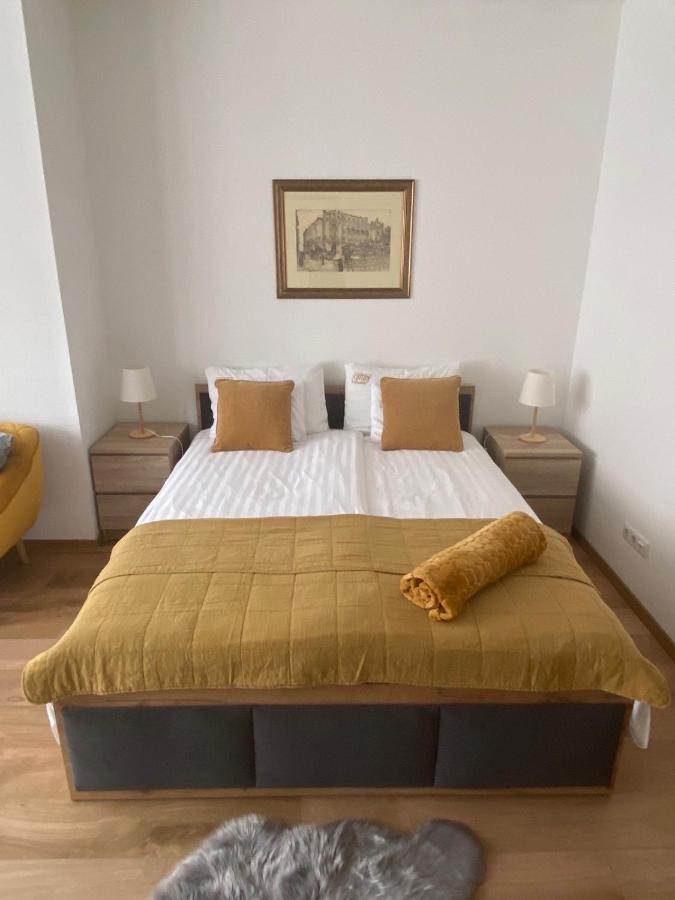Lovag8 Apartment Будапеща Екстериор снимка