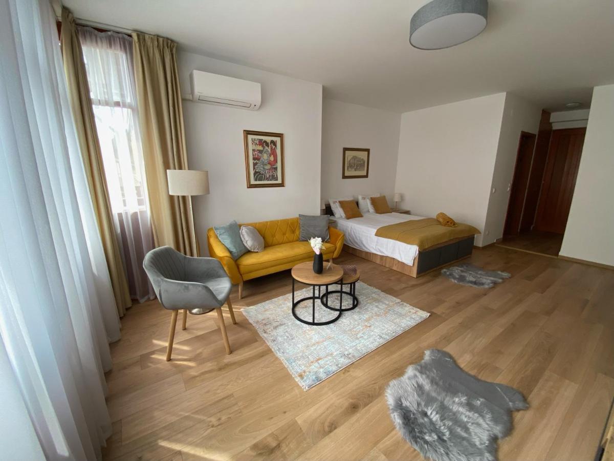 Lovag8 Apartment Будапеща Екстериор снимка